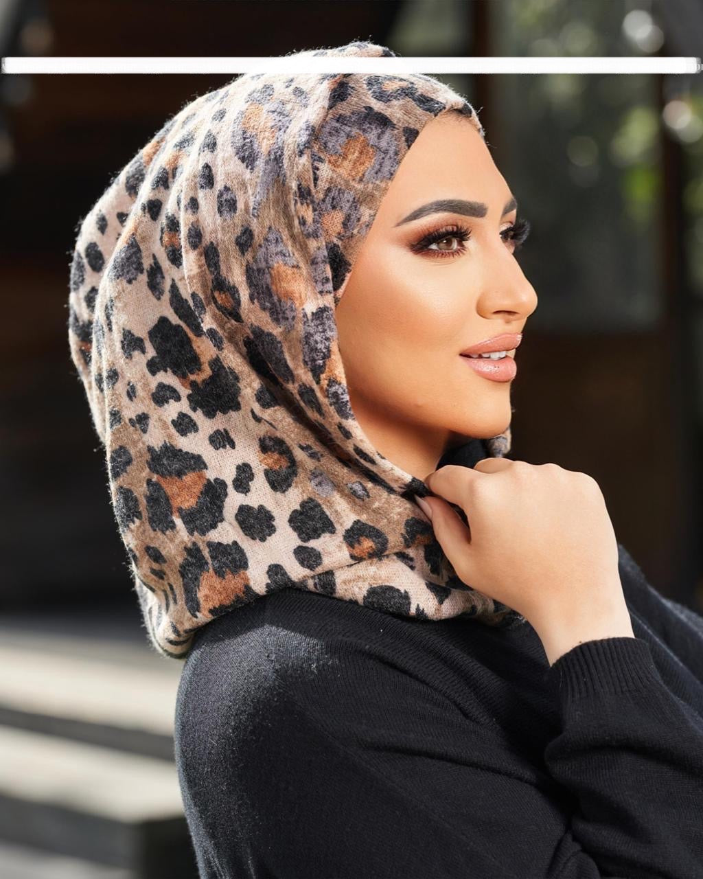 Wool - Two Pieces Tiger Print Hijab