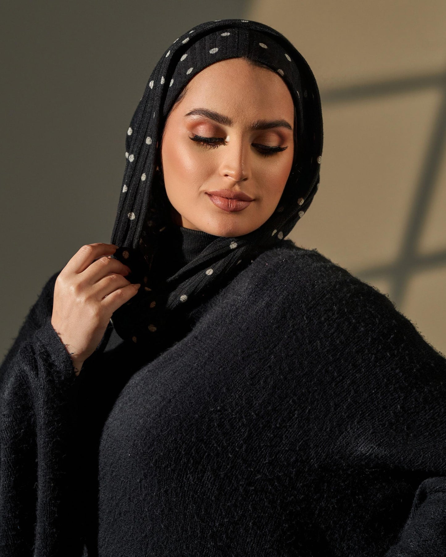 Two Pieces Hijab - Black and White