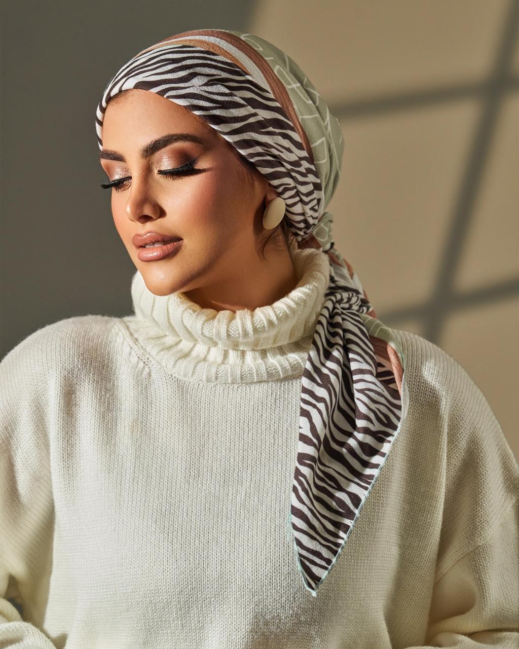 Turban with tie - Black White Brown Green