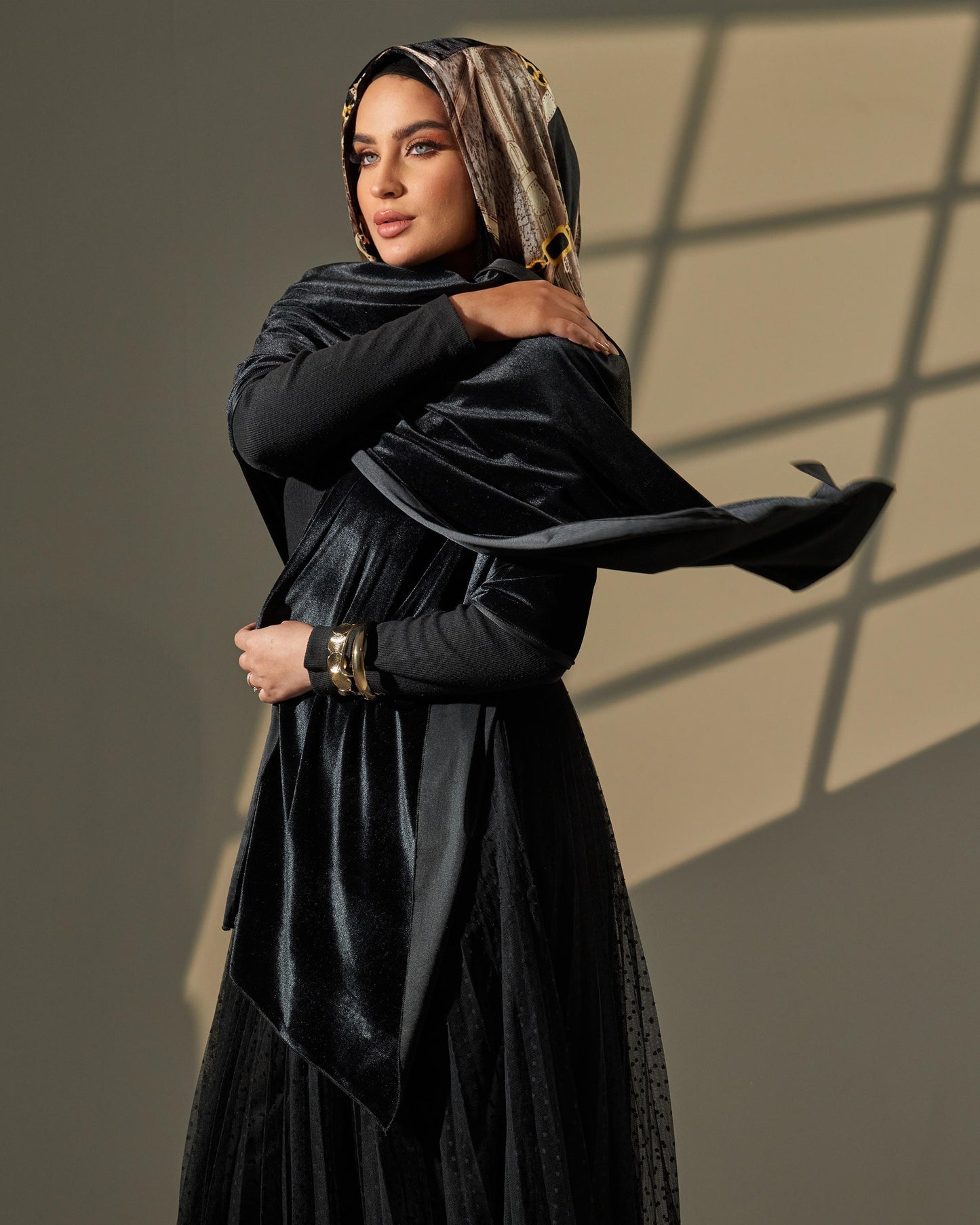 Shawl - Black Beige Gold Brown