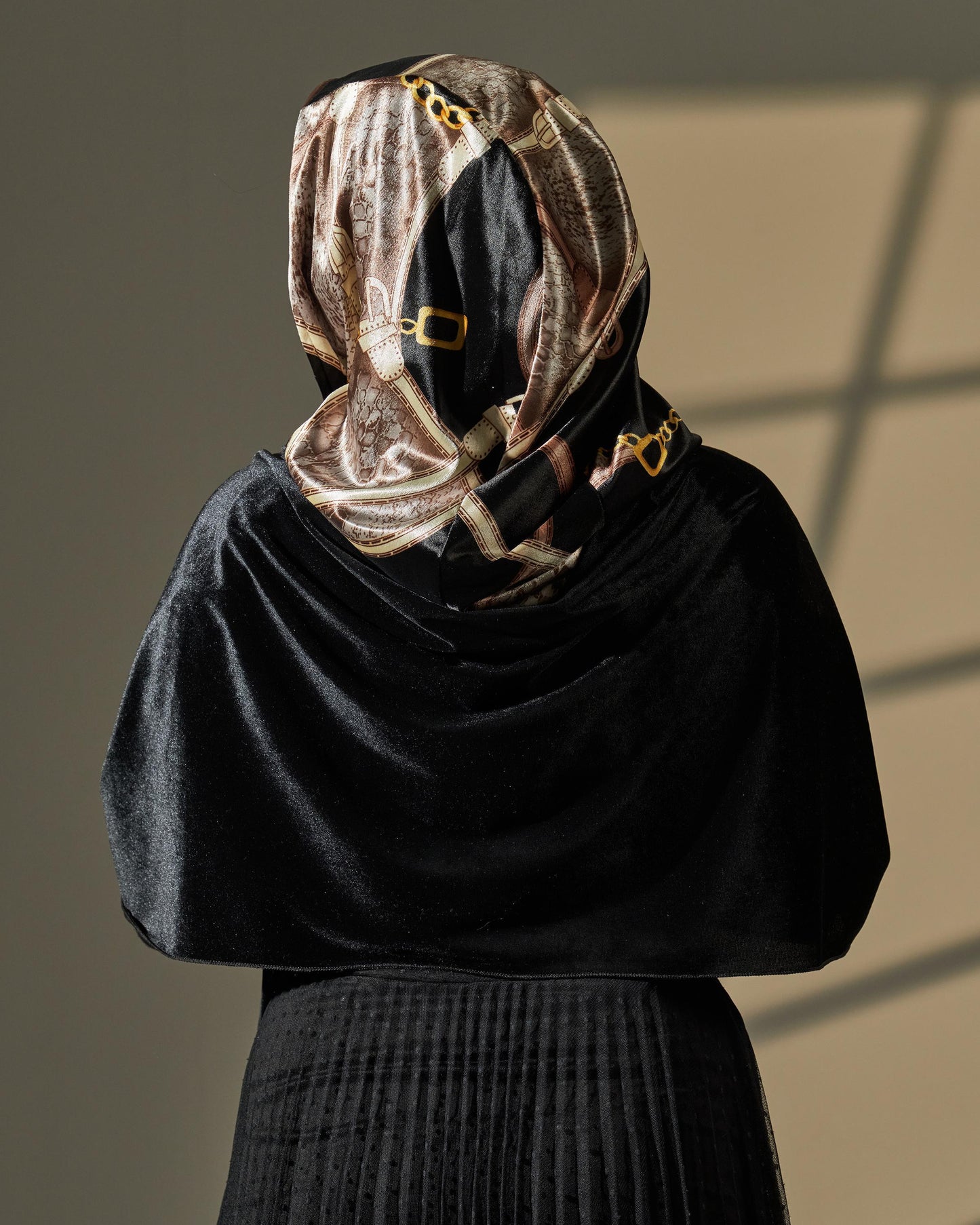 Shawl - Black Beige Gold Brown