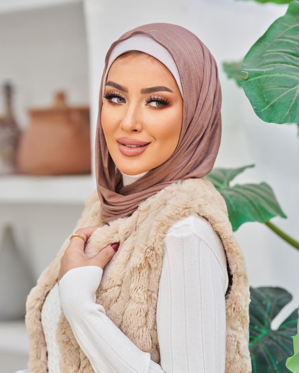 Easy Scarf Nude